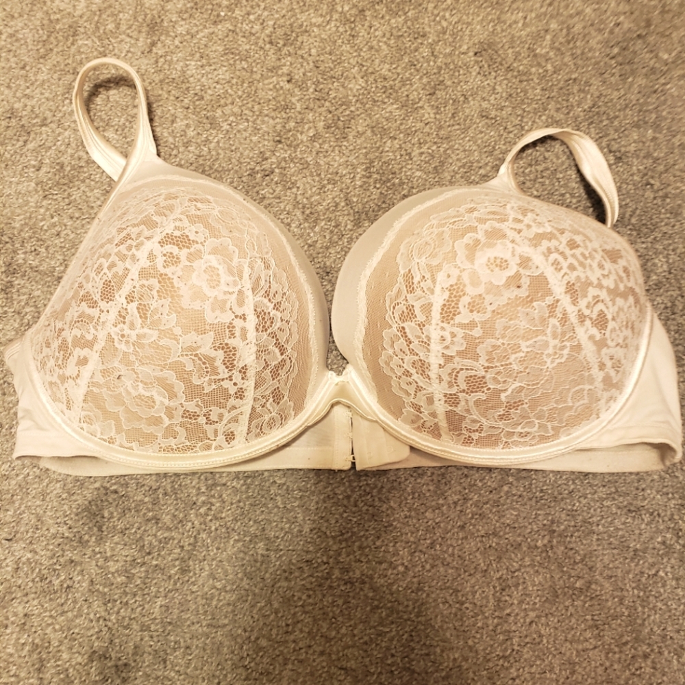 Olga Flirty 44DD